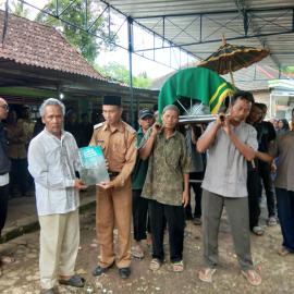 Penyerahan Akte Kematian 